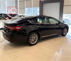 تويوتا أفالون